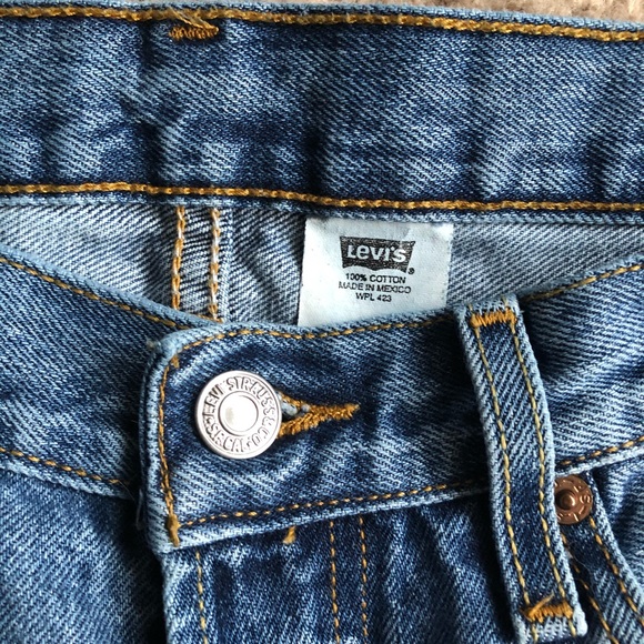 Levi’s 501 Jeans - Picture 7 of 7